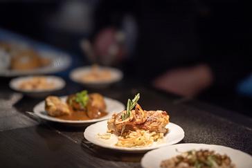 Restaurace Talíř | Prague | Photogallery | Roasted pork knuckle with cabbage and horseradish cream