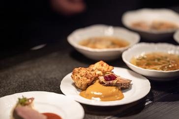 Restaurace Talíř | Prague | Photogallery | Beef with cream sauce served with Carlsbad dumpling, cranberries and candied lemon peel
